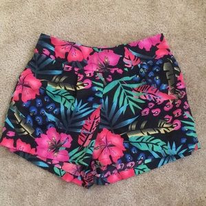Cute Hawaiian shorts!